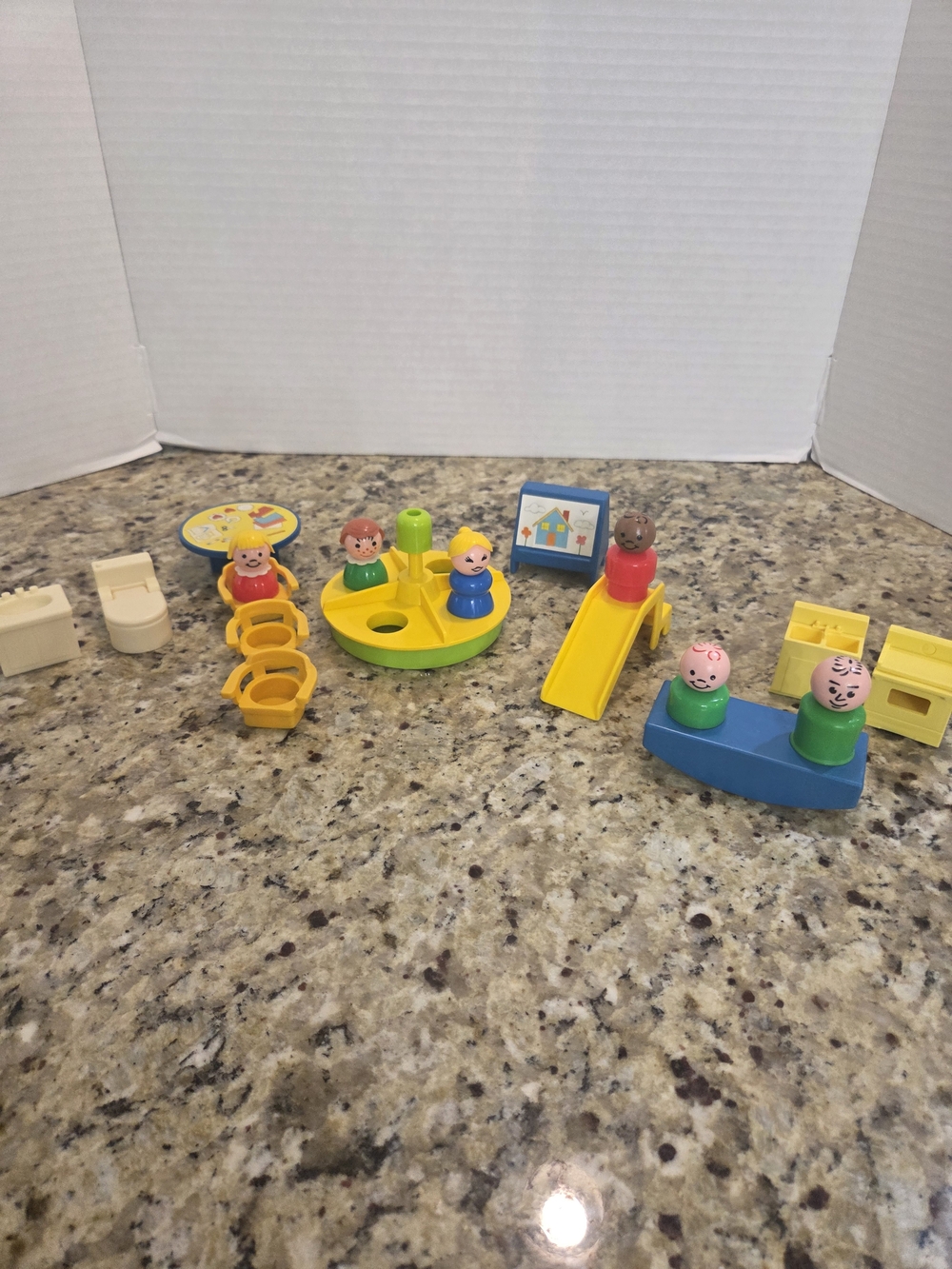 Vintage Fisher Price Little People 929 Play Family School Playground Slide Kids
